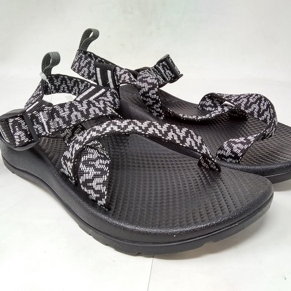 kids black chacos